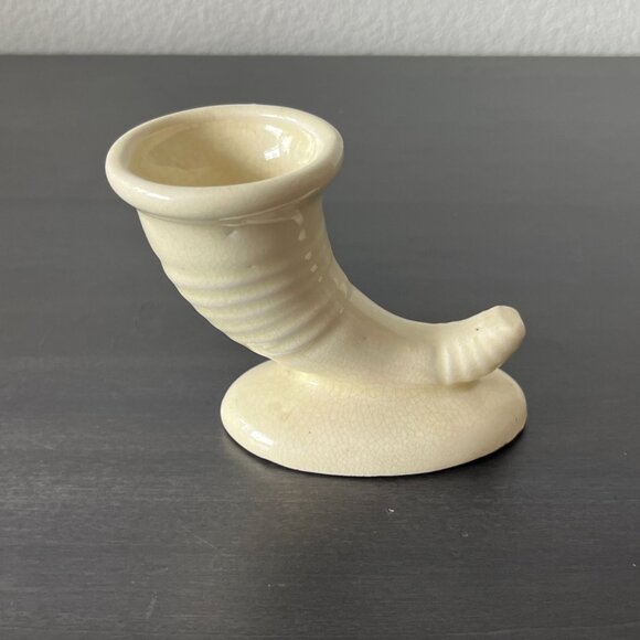 Vintage Mini Ceramic Cornucopia Bud Vase // Pacific Pottery // 3" Tall - Picture 5 of 8